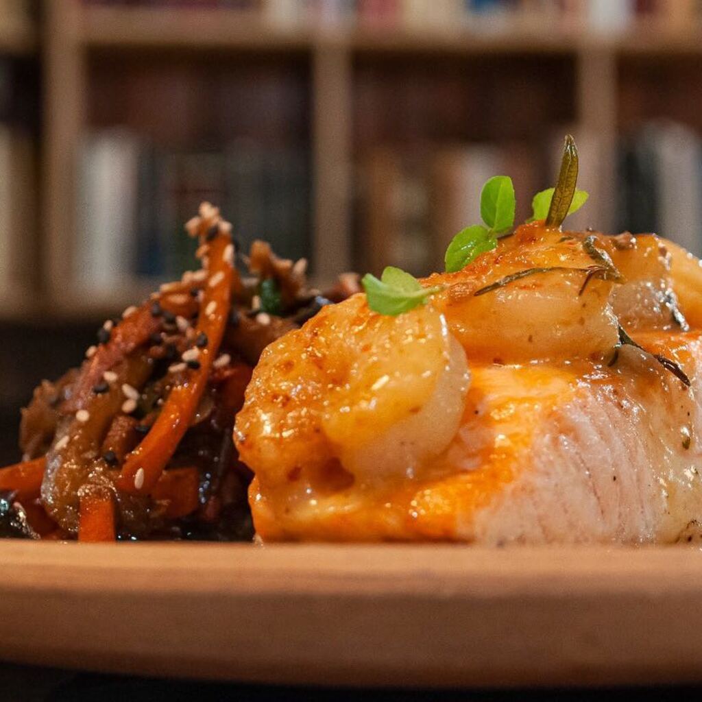 salmón con verduras